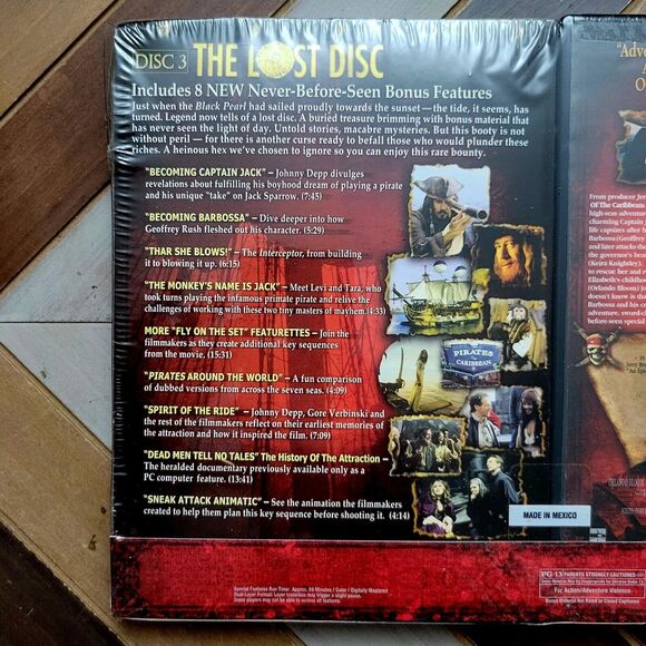 Pirates of the Caribbean: Curse of Black Pearl + Lost Disc (DVD, 2004) Gift Set - Picture 5 of 6